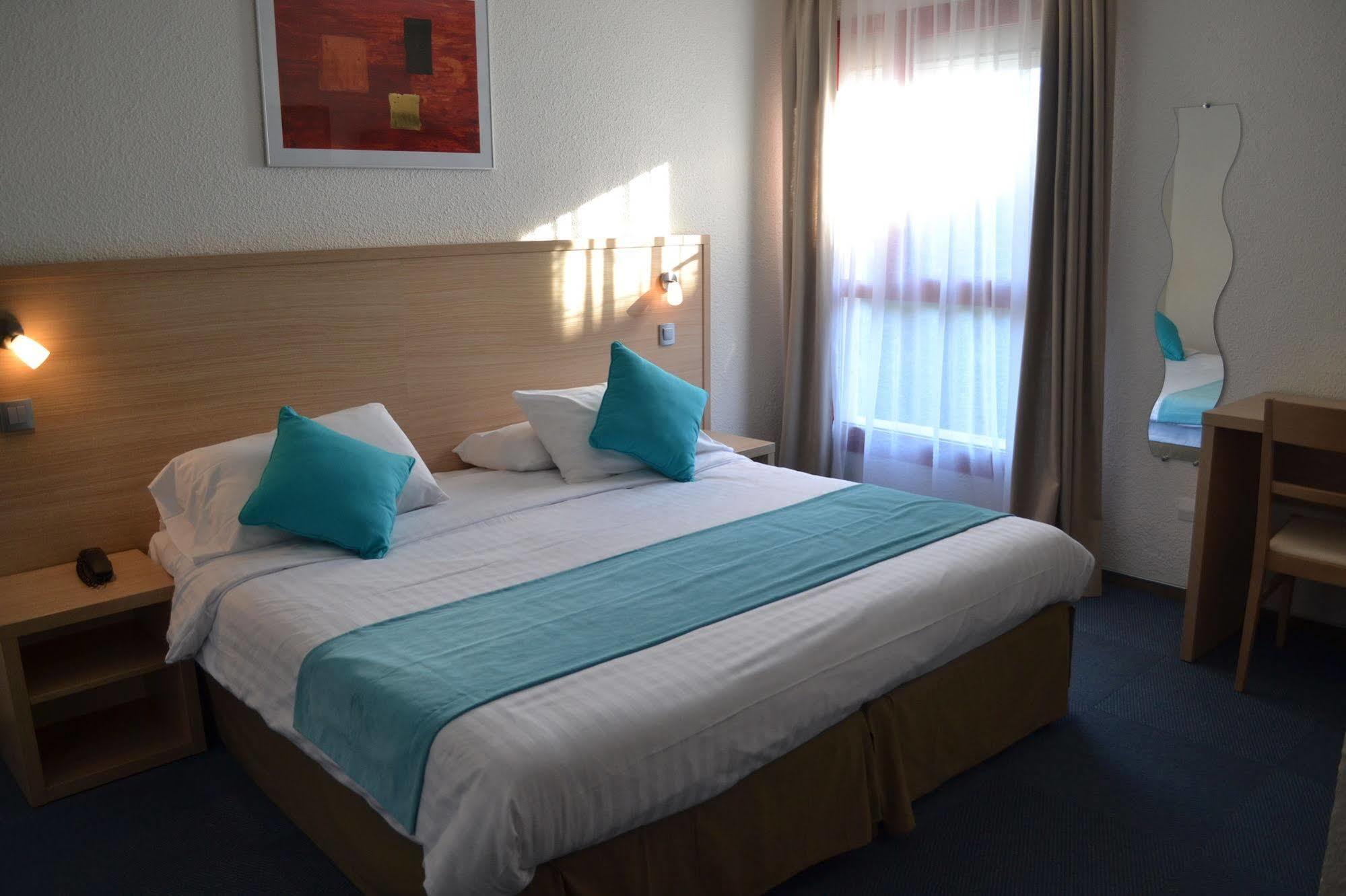 Hotel Le Sud Juan-les-Pins Kültér fotó